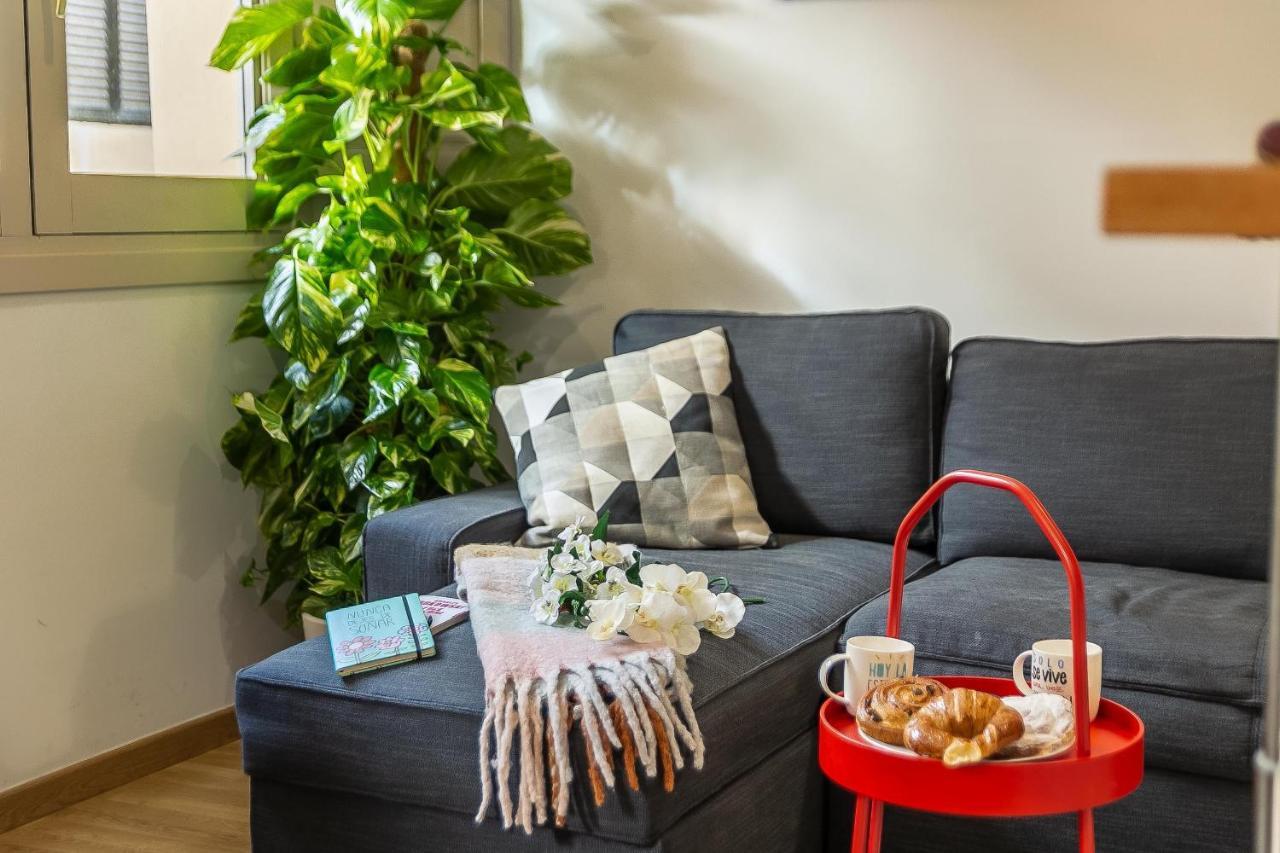 Central Malaga Apartment At Mitjana Plaza Εξωτερικό φωτογραφία
